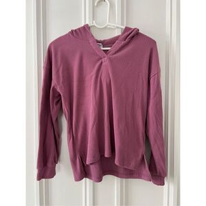 Old navy girl’s dark pink ribbed lightweight hoodie sweatshirt XL